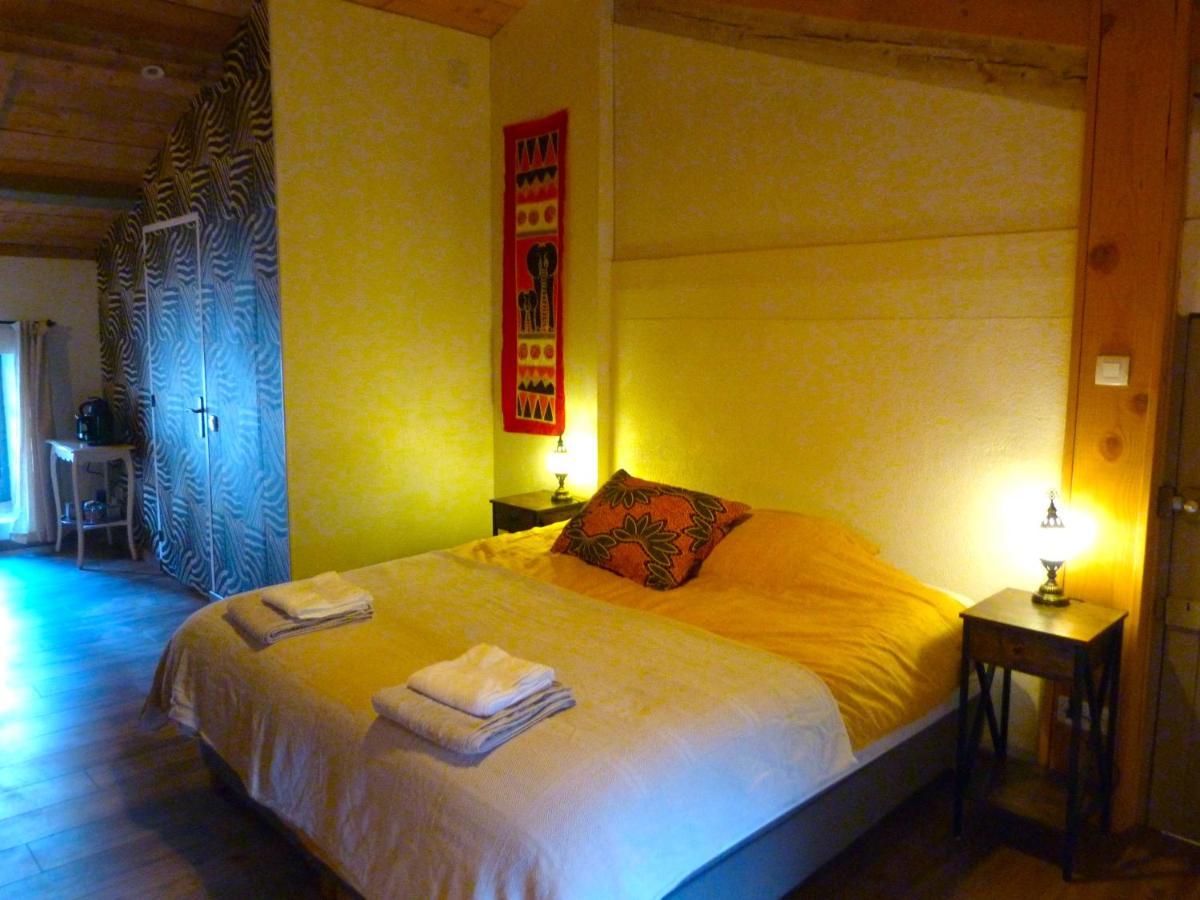 Chambres D'Hotes La Fougeraie Malvières エクステリア 写真