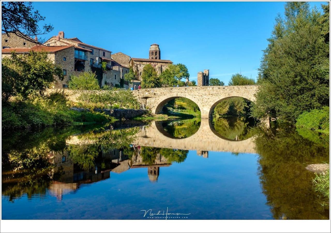 Chambres D'Hotes La Fougeraie Malvières エクステリア 写真